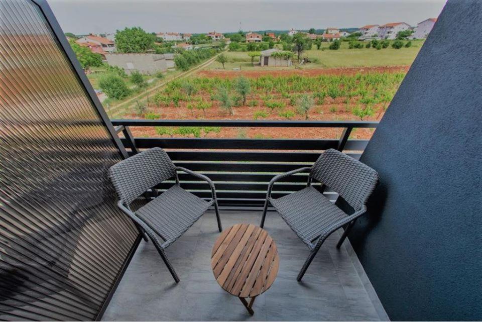 Apartments Mojeljeto Fazana Ngoại thất bức ảnh