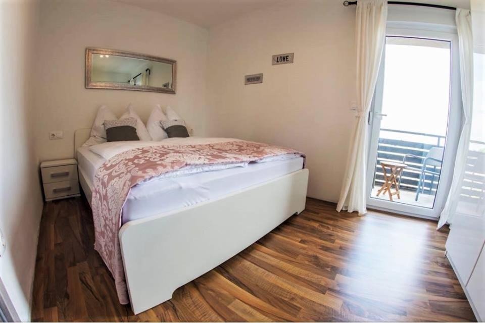 Apartments Mojeljeto Fazana Ngoại thất bức ảnh